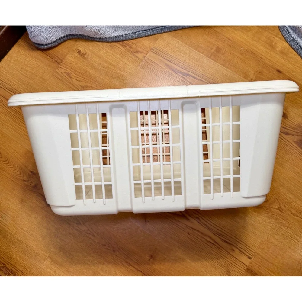 Vintage‎ Rubbermaid Almond Laundry Basket Model 2854 USA Made Neutral Minimalist